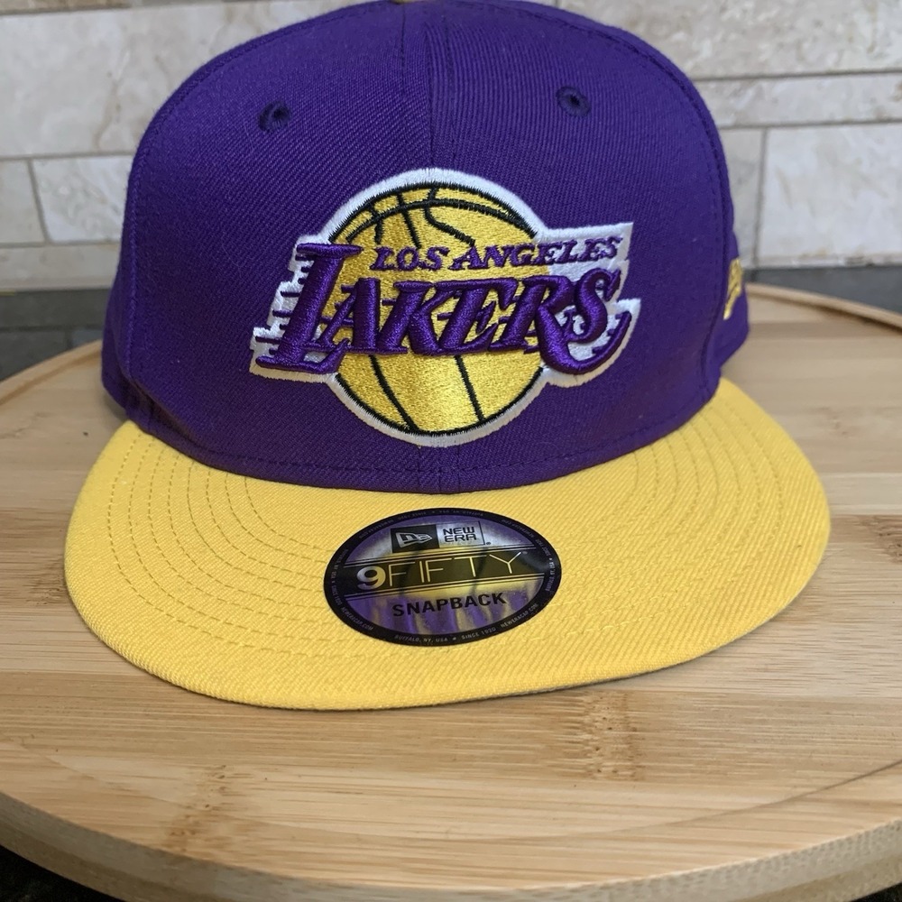 New Era Los Angeles Lakers 9FIFTY Adjustable Snapback Hat Purple/Gold